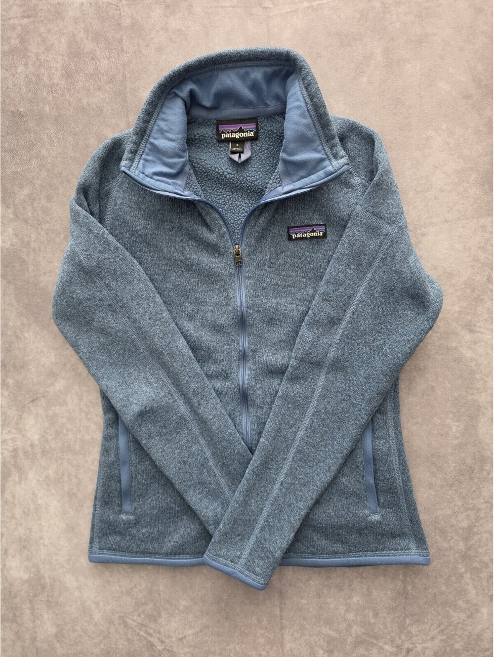 Patagonia Women's Light Blue Full-Zip Fleece Jacket